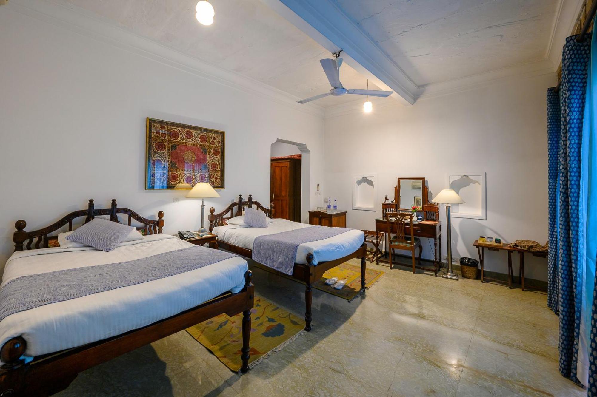 Neemrana'S - Deo Bagh Hotel Gwalior Bagian luar foto