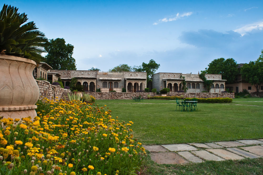 Neemrana'S - Deo Bagh Hotel Gwalior Bagian luar foto